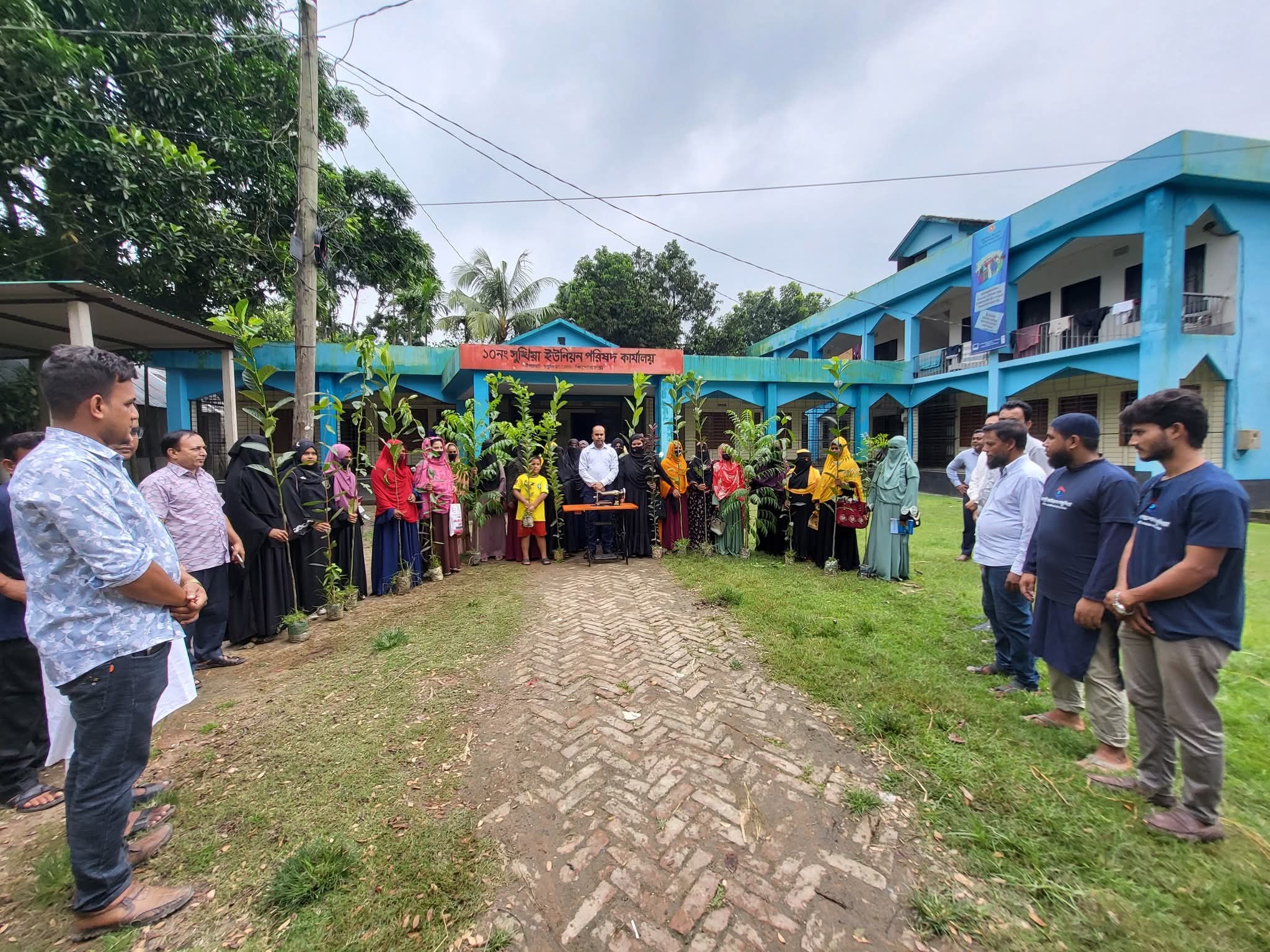 নবদৃষ্টি ফাউন্ডেশনের উদ্যোগে সেলাই প্রশিক্ষণ।